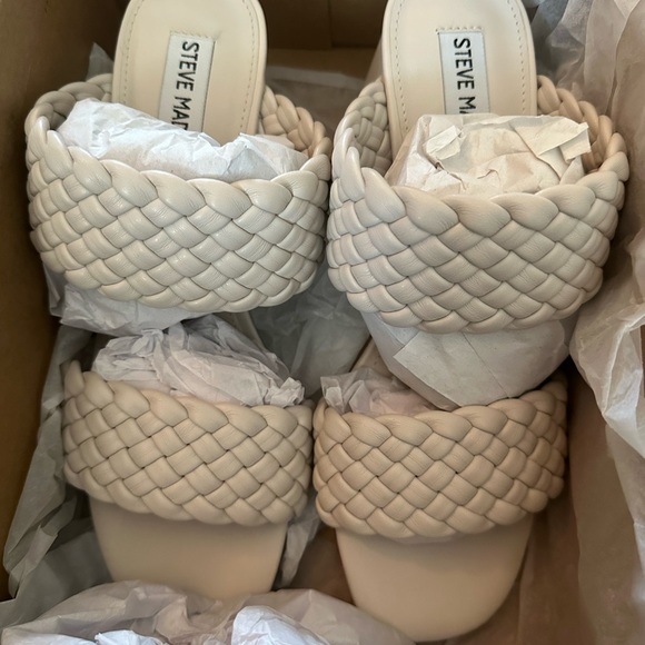 Cream Sandals - Picture 5 of 9